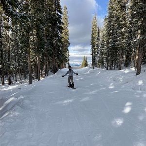 Meet your Posher, Cameron